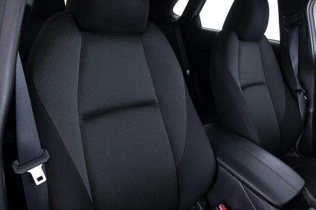Mazda CX-30 2.0 e-SkyActiv-X M Hybrid Homura | TREKHAAK | APPLE CARPLAY | ACHTERUITRIJCAMERA | PARKEERSENSOREN | 18 INCH LM | ALL SEASON BANDEN | DODEHOEK DETECTIE | NED AUTO |