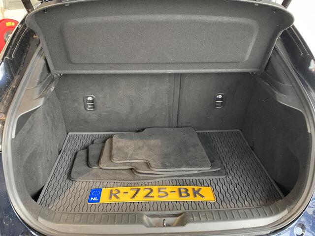 Mazda CX-30 2.0 e-SkyActiv-X M Hybrid Homura NAVIGATIE | ACHTERUITRIJCAMERA | PARKEERSENSOREN VOOR-EN ACHTER