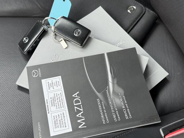 Mazda CX-30 2.0 e-SkyActiv-G M Hybrid Comfort / Trekhaak / BOSE / 360 Camera /Adaptieve Cruise Control / Head-up display / Navigatie / Stoel & Stuurverwarming / Lederen bekleding / Apple Carplay & Android Auto / Dodehoek detectie /