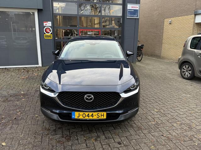 Mazda CX-30 2.0 e-SkyActiv-X M Hybrid Luxury Automaat / Airco clima/ Navigatie/ Cruise/ Apple carplay/ PDC/ Camera/ LED/ Lederen bekl.
