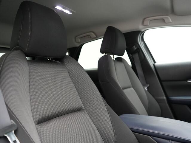 Mazda CX-30 2.0 e-SkyActiv-G M Hybrid Comfort Automaat | Adaptive Cruise | Trekhaak | Head Up | 360 Camera | BOSE Sound | Stuur & Stoelverwarming | Apple Carplay | 18"L.M | LED Koplampen |
