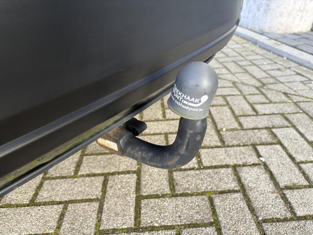 Mazda CX-30 2.0 e-SkyActiv-X M Hybrid Comfort | Trekhaak | Adaptive Cruise Control | Head-up Display | Stoelverwarming |