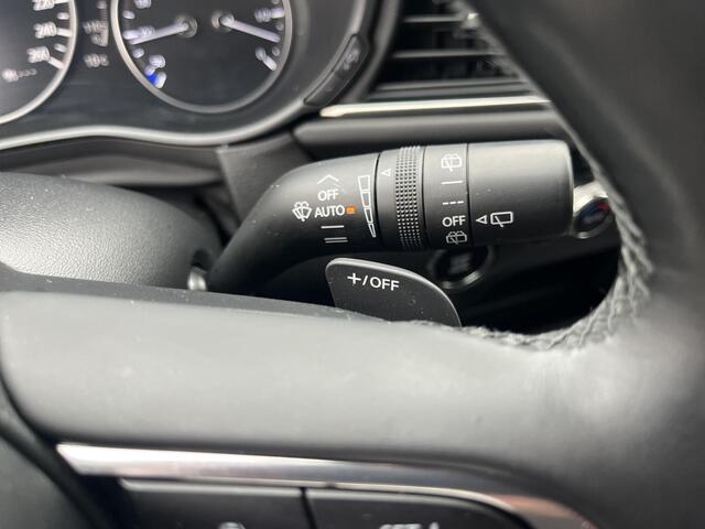 Mazda CX-30 2.0 e-SkyActiv-X M Hybrid Luxury | Trekhaak | Al weather banden |