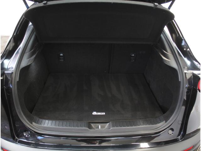 Mazda CX-30 2.0 e-SkyActiv-X M Hybrid Comfort CAMERA | CARPLAY | ADAPCRUISE | LMV18 | AFNTRHAAK | STOEL/STUURVERW | LED | PDC | DAB | CLIMATE | HEAD-UP