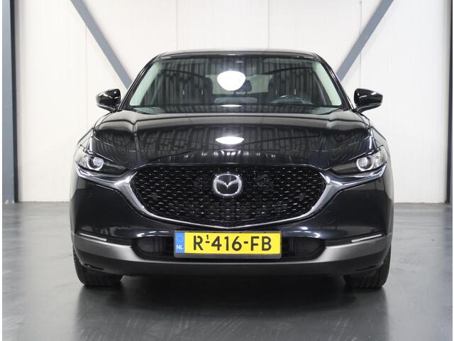 Mazda CX-30 186pk M Hybrid Sportive | BLACKEDITION! | AppleCarplay/AndroidAuto | Armsteun | Camera | StuurVerwarming | Adaptieve Cruise Control | Climate Control | Navigatie | Dodehoekdetectie | AUTOMAAT | Elektrische Achterklep |