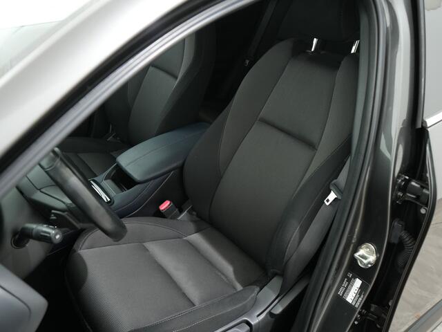 Mazda CX-30 2.0 e-SKYACTIV-G M HYBRID COMFORT AUT6 | Navi | 360 camera | Stoel/stuurverwarming