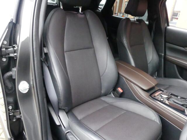 Mazda CX-30 2.0 e-SkyActiv M Hybrid Luxury / Trekhaak / Full options!