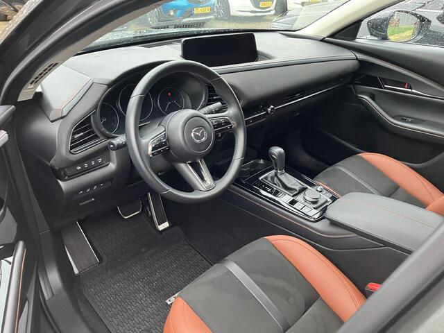 Mazda CX-30 2.0 e-SkyActiv-G M Hybrid Nagisa Automaat, Half Leder, Bose, Stoelverwarming, Camera, Clima, Adap.Cruise, Apple Carplay, Android Auto, LMV 18 Inch, PDC, LKA, BSM