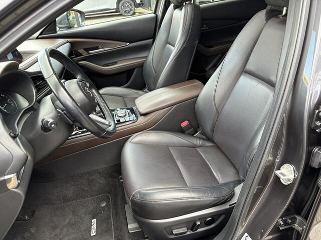 Mazda CX-30 2.0 e-SkyActiv-X M Hybrid Luxury Dealer onderhouden / 1e eigenaar / Meest luxe uitvoering!