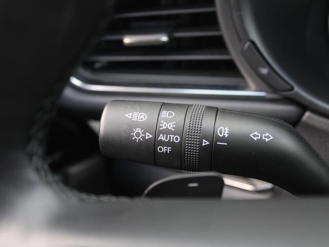 Mazda CX-30 2.0 e-SkyActiv-X 6AT M Hybrid Luxury | i-ActivSense | Trekhaak | 360 Camera | Stuur-/stoelverwarming | HUD | Elek. stoelverstelling + achterklep | Leer | LED |