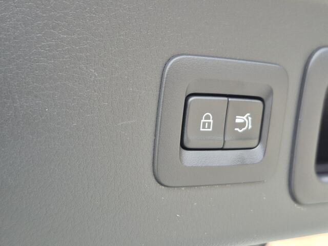 Mazda CX-30 2.0 e-SkyActiv-X 186 M Hybrid Sportive | APPLE CARPLAY