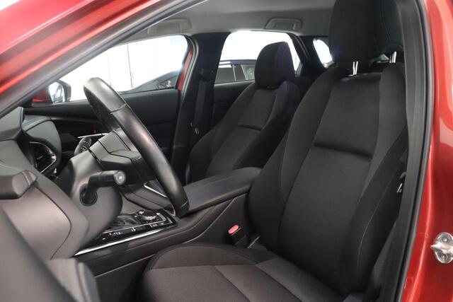 Mazda CX-30 2.0 e-SkyActiv-X M Hybrid Comfort | Camera | Adaptieve cruise | Navigatie | Stuur & stoel verwarming |