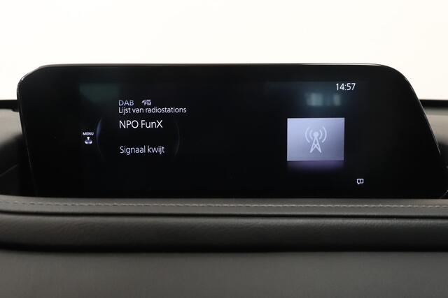 Mazda CX-30 2.0 e-SkyActiv-X M Hybrid Comfort | Camera | Adaptieve cruise | Navigatie | Stuur & stoel verwarming |