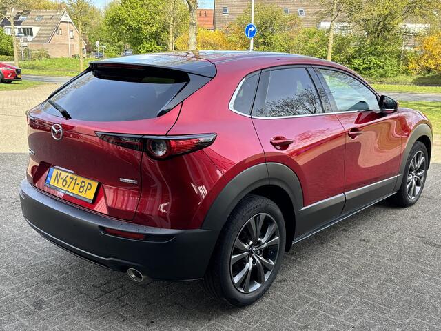 Mazda CX-30 2.0 e-SkyActiv-X M Hybrid Luxury 1e Eig., NL-Auto, Dealer Ondh, Automaat, Navigatie, Apple Carplay/ Android Auto, Head-up Cruise Controle Ad., Bose, Leer, Stoelverw., Stuur verw.