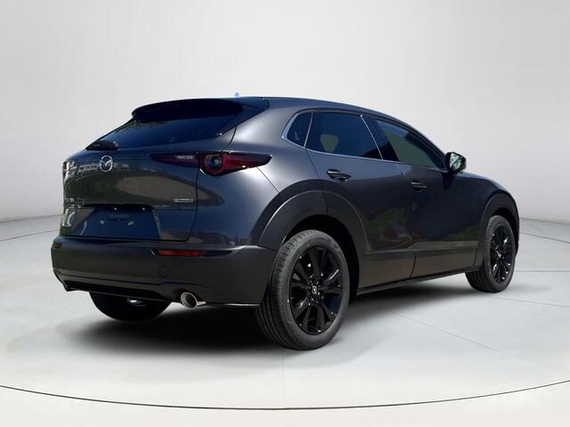 Mazda CX-30 2.0 e-SkyActiv-X M Hybrid Homura | Dodehoeksensoren | Draadloze Applecarplay en Android Auto | Adaptieve Cruise Control | Automaat | 18inch zwarte velgen | Achteruitrijcamera | Elektrische achterklep |