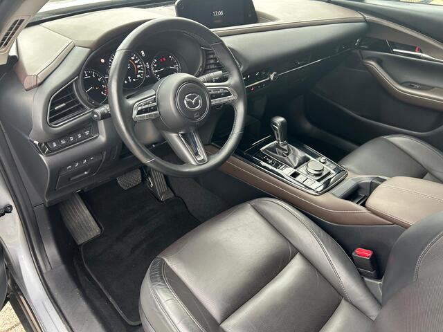 Mazda CX-30 2.0 e-SkyActiv-G M Hybrid Luxury Automaat | Navigatie | Camera | Memory | Stoelverwarming | Leder |