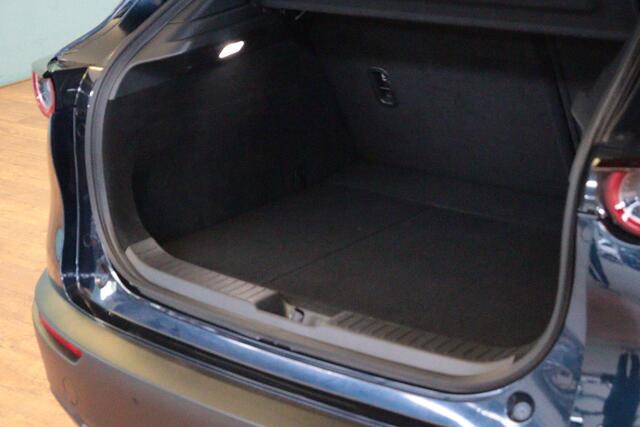 Mazda CX-30 2.0 e-SkyActiv-X M Hybrid Sportive Automaat | NAVI | CAMERA + PDC | STOELVERW | ADAP CRUISE | BOSE AUDIO |