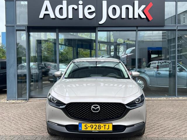Mazda CX-30 2.0 e-SkyActiv-X M Hybrid Luxury | AUTOMAAT | GARANTIE 4/2029 | APPLE + ANDROID AUTO | STOEL + STUUR VERWARMING | LEDER | ELEKT.A ACHTERKLEP | 1e EIGENAAR | NED. AUTO | Bose AUDIO |