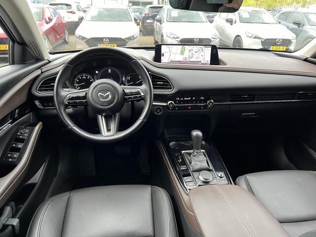 Mazda CX-30 2.0 e-SkyActiv-X M Hybrid Takumi AUTOMAAT | BIJNA NIEUW | LEDER | 360gr CAMERA | Bose AUDIO | NED. AUTO | MEEST LUXE UITVOERING | GARANTIE 1/2031 |