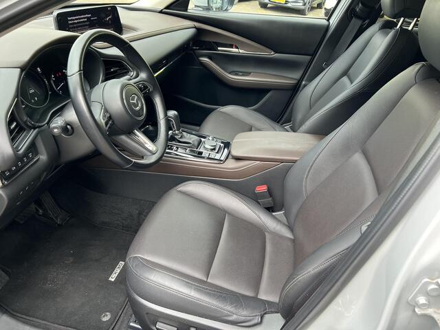 Mazda CX-30 2.0 e-SkyActiv-X M Hybrid Takumi AUTOMAAT | BIJNA NIEUW | LEDER | 360gr CAMERA | Bose AUDIO | NED. AUTO | MEEST LUXE UITVOERING | GARANTIE 1/2031 |