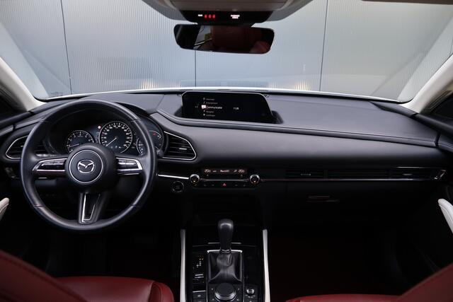 Mazda CX-30 2.0 e-SkyActiv-X M Hybrid 100th Anniversary Automaat | 180pk | 360 camera | HUD | Keyless | Leer | Schuif / Kanteldak | Adaptieve Cruise | Stoelverwarming | Stuurverwarming | Luxury