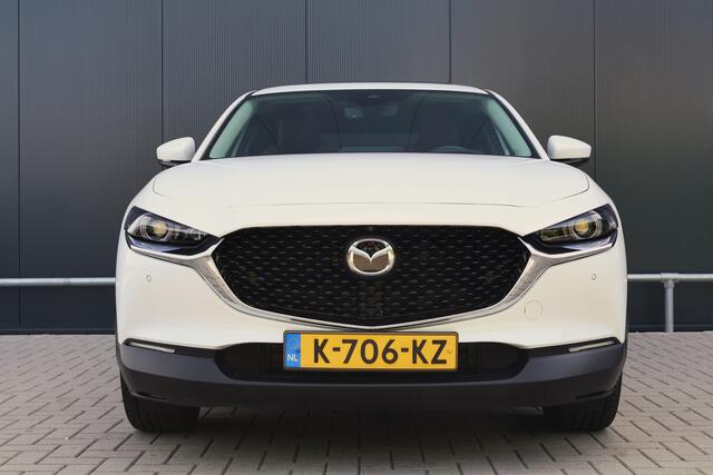 Mazda CX-30 2.0 e-SkyActiv-X M Hybrid 100th Anniversary Automaat | 180pk | 360 camera | HUD | Keyless | Leer | Schuif / Kanteldak | Adaptieve Cruise | Stoelverwarming | Stuurverwarming | Luxury