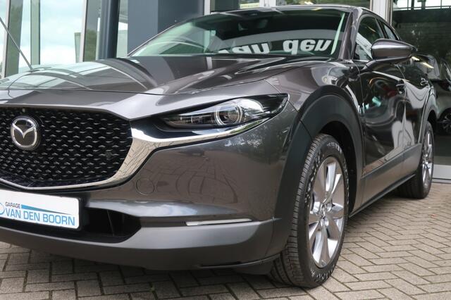 Mazda CX-30 2.0 Comfort, Stuur- en Stoelverwarm, 360 Camera, BOSE Audio etc.