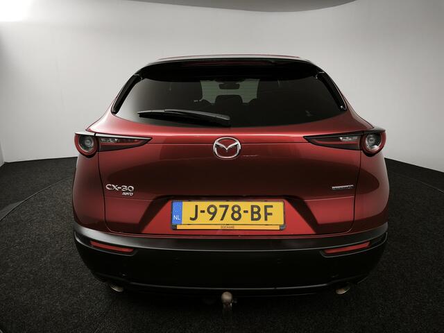 Mazda CX-30 2.0 e-SkyActiv-X M Hybrid AWD Luxury 180PK | Trekhaak | Cruise Control Adaptief | Navigatie | Achteruitrijcamera | Stoelverwarming