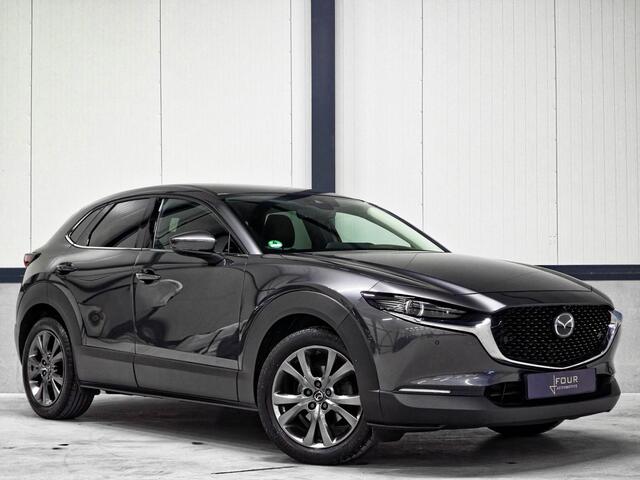 Mazda CX-30 2.0 e-SkyActiv-X M Hybrid Luxury | Trekhaak | BOSE | HUD | Topview | Winter | Nw banden + beurt |