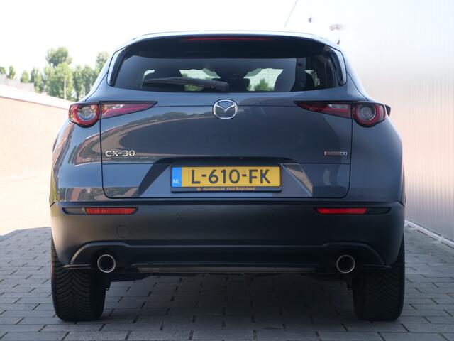 Mazda CX-30 2.0 e-SkyActiv-X M Hybrid Luxury 180 Pk Automaat Camera's / Leer / DAB / Apple Carplay / SChuifdak / Navi