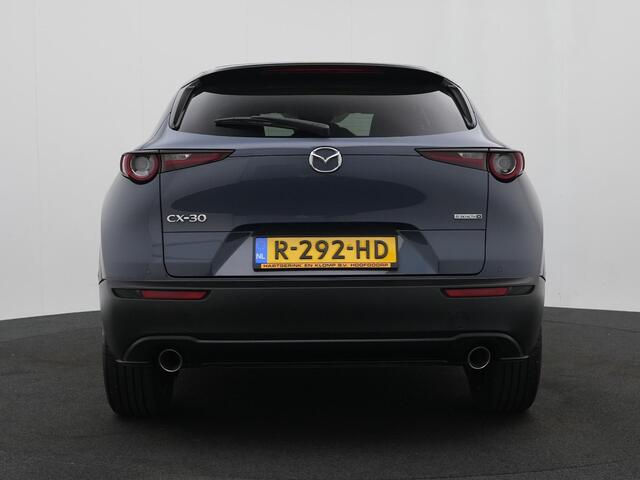 Mazda CX-30 2.0 e-SkyActiv-X Luxury : dealer onderhouden