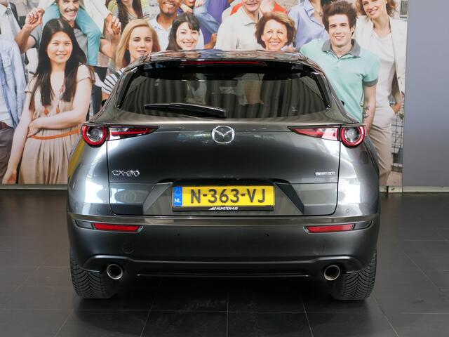 Mazda CX-30 2.0 e-SkyActiv-X M Hybrid Luxury - Dealer onderhouden! - Elektrisch schuifdak - Elektr. klep - Stoel + stuurverw
