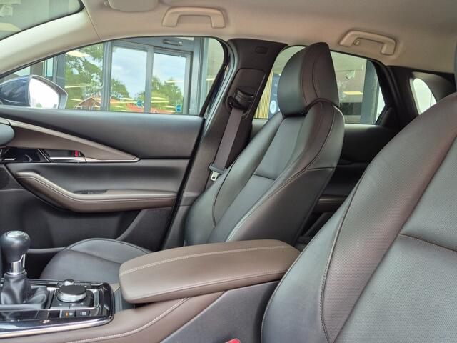 Mazda CX-30 E-SKYACTIV-X 2.0 186 6MT LUXURY / Trekhaak