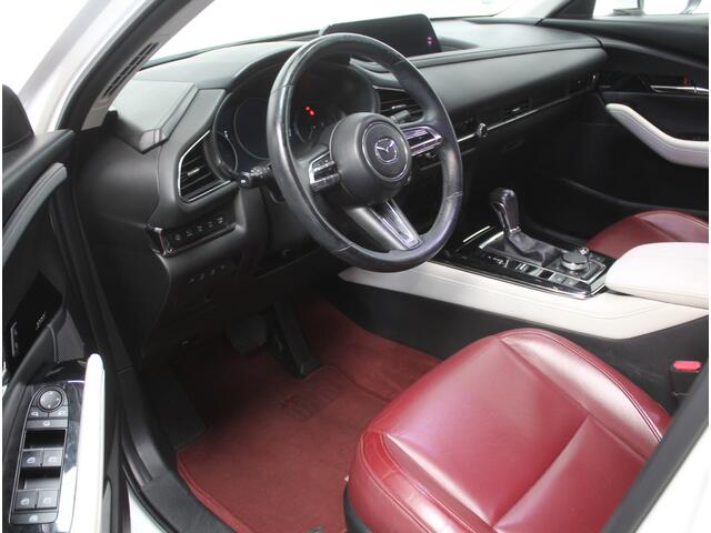 Mazda CX-30 2.0 e-SkyActiv-X M Hybrid 100th Anniversary Ed. CLIMATE | ADAPCRUISE | HEAD-UP | 360CAMERA | STOELMEM | STUUR/STOELVERW | DAB | LMV18 | LEER | LED | CARPLAY
