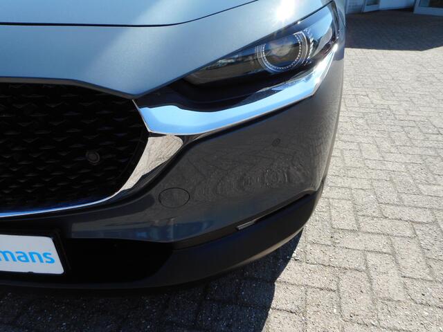 Mazda CX-30 2.0 e-SkyActiv M Hybrid Luxury AFN. Trekhaak