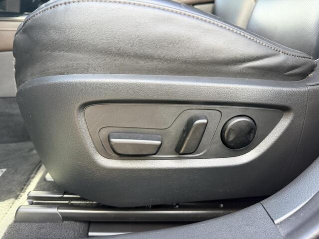 Mazda CX-30 2.0 e-SkyActiv-X M Hybrid Luxury