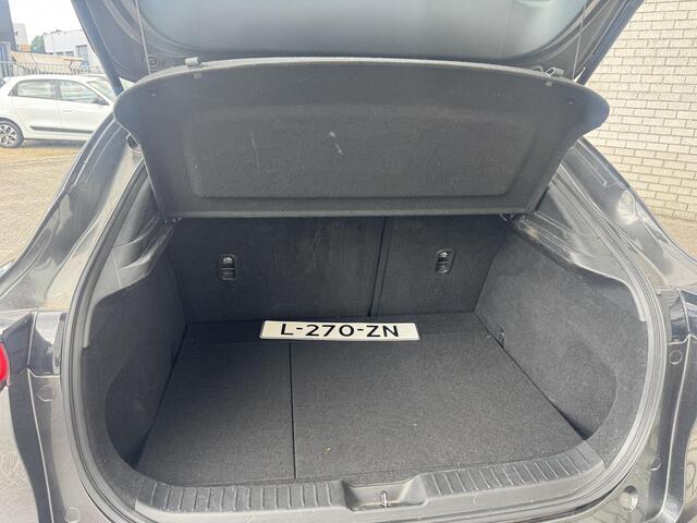 Mazda CX-30 2.0 e-SkyActiv-X M Hybrid Comfort | Trekhaak | Stoelverwarming | Navigatie | Climate Control |