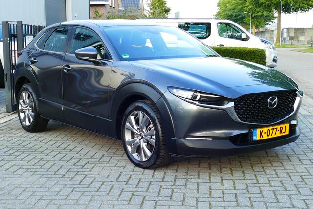 Mazda CX-30 2.0 150pk e-SkyActiv M Hybrid. Camera, Navi, Elek Klep, Stoel&StuurVerw, 18"LMV, Haak 1300kg