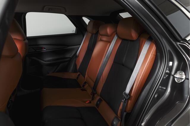 Mazda CX-30 2.0 e-SkyActiv-X 186 PK M Hybrid Nagisa Org. NL. | Adapt. Cruise | Trekhaak | Stoelverw. | PDC | Camera | NAV + App. Connect | ECC | Bose | Elek. Klep | LM 18" | – foto 7