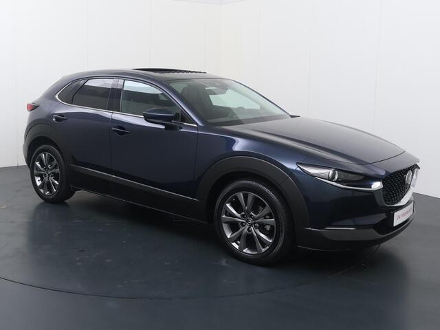 Mazda CX-30 2.0 e-SkyActiv-X M Hybrid Luxury | 187 PK | Adaptive Cruise Control | Achteruitrijcamera | Panoramadak | Bose Audio | Volleder | Head-up Display | Dodehoek detectie | Keyless Entry | Navigatiesysteem | Climate control | LED verlichting | Elektrische achterklep | Stuur- & Stoelverwarming | Parkeersensoren | 18" LM velgen | – foto 3