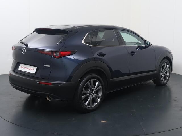 Mazda CX-30 2.0 e-SkyActiv-X M Hybrid Luxury | 187 PK | Adaptive Cruise Control | Achteruitrijcamera | Panoramadak | Bose Audio | Volleder | Head-up Display | Dodehoek detectie | Keyless Entry | Navigatiesysteem | Climate control | LED verlichting | Elektrische achterklep | Stuur- & Stoelverwarming | Parkeersensoren | 18" LM velgen | – foto 5