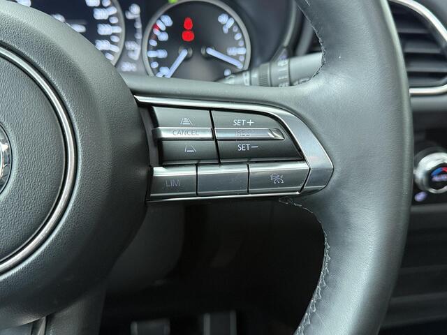 Mazda CX-30 2.0 e-SkyActiv-X M Hybrid Luxury | 187 PK | Adaptive Cruise Control | Achteruitrijcamera | Panoramadak | Bose Audio | Volleder | Head-up Display | Dodehoek detectie | Keyless Entry | Navigatiesysteem | Climate control | LED verlichting | Elektrische achterklep | Stuur- & Stoelverwarming | Parkeersensoren | 18" LM velgen | – foto 9