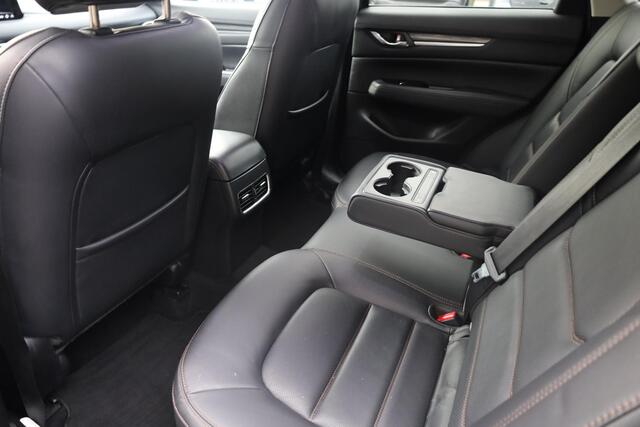Mazda CX-5 2.0 SkyActiv-G 165 Signature HUD/ADD 360-CAMERA LEER+MEMORY+VENTILATIE TREKHAAK-AFN. CARPLAY 4xSTOELVERW. DAB STUURVERW. 19"LMV BOSE DODEHOEK-DETECTIE ELEK.LAADKLEP