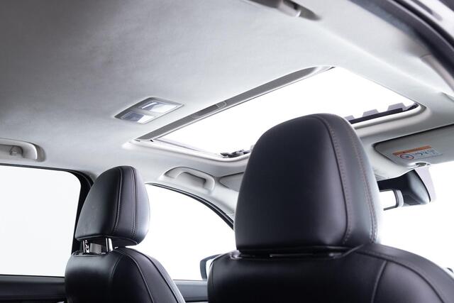 Mazda CX-5 2.0 SkyActiv-G 160 GT-M 4WD | AUTOMAAT | TREKHAAK | ELEKTRISCH SCHUIF/KANTELDAK | ACHTERUITRIJCAMERA | LEDER | BOSE AUDIO | NAVIGATIE | HEAD UP | 19 INCH LM | NED AUTO |