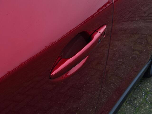 Mazda CX-5 2.5 4WD SkyActiv-G 194 Luxury | Dealeronderhouden | Trekhaak | Apple Carplay/Android Auto | Stoelverwarming/verkoeling | Elektrische verstelbare stoelen met geheugen | Bose Premium soundsysteem | Elektrische achterklep | 360 graden camera | Climate contro