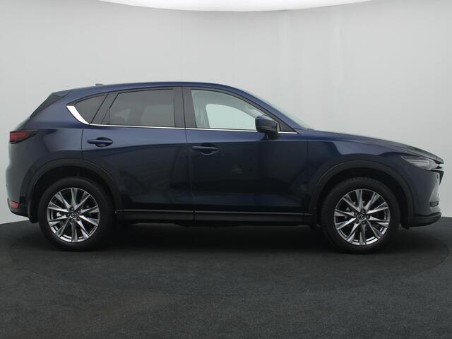 Mazda CX-5 2.0 SkyActiv-G Luxury automaat met afneembare trekhaak en all-weather banden : dealer onderhouden