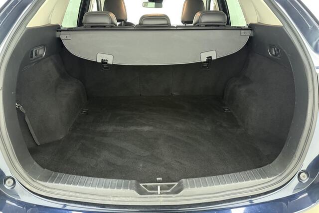 Mazda CX-5 2.0 SkyActiv-G Skylease GT 165 PK | Handgeschakeld | Trekhaak | 1800 KG Trekvermogen | Elektrisch verstelbare stoelen | Lederen bekleding | Stoelverwarming | Navigatie | Cruise Control | 1e eigenaar
