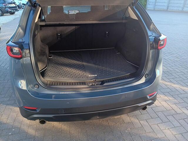 Mazda CX-5 2.0 Skyactiv-G 165pk Advantage Clima/Cruise Navi PDC v+a 360 Camera Apple carplay Wegklap Trekhaak Stoel/Stuur verw.