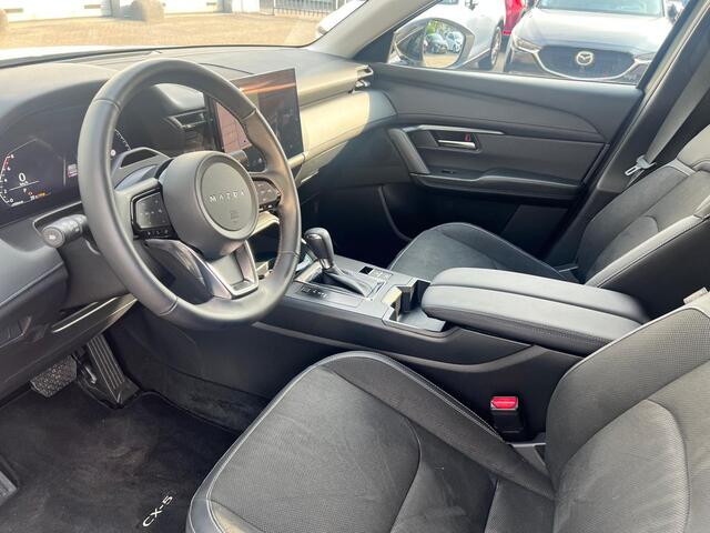 Mazda CX-5 2.5 e-Skyactiv-G M-Hybrid 141pk Centre-line AUTOMAAT | TREKHAAK | NIEUWSTE MODEL | ZO GOED ALS NIEUW | * 6 JAAR GARANTIE | 2000kg TREKGEWICHT |