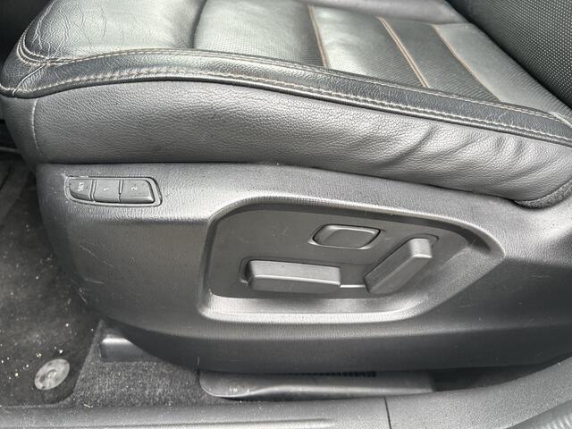 Mazda CX-5 2.5 SkyActiv-G 194 GT-M | Automaat | Cruise Control | Climate Control | 19'' lichtmetalen velgen | stoelverwarming | Stuurverwarming | 36Mnd. Garantie | Rijklaar ! |schuifkanteldak|